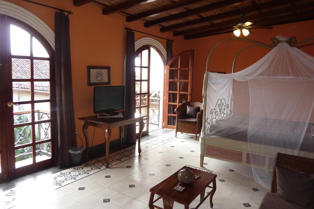 Hotel Casa Cubana Granada Nicaragua Номер фото